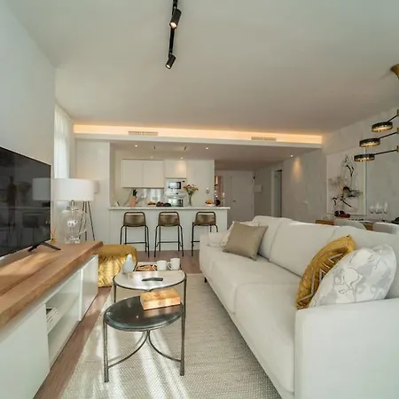 Coqueto Primera Linea De Mar Apartment Estepona